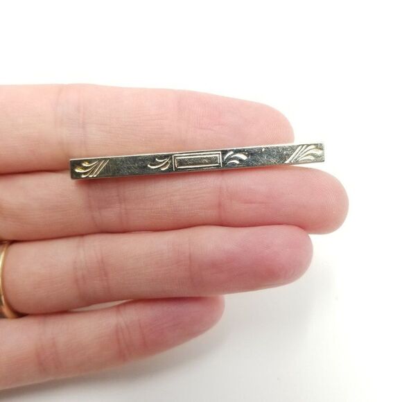 Vintage Etched Gold Tone Rectangular Bar Brooch, Lapel Pin, Estate - Picture 1 of 5